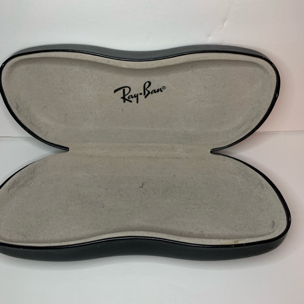 Ray Ban Prescription Frames and Case - Picture 2 of 8